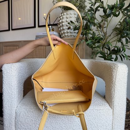 Anna Reversible Tote Bag in Tan and Yellow (on hand✨)